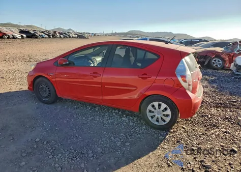 2012 Toyota Prius C z USA, uszkodzony, nr VIN JTDKDTB33C1520777